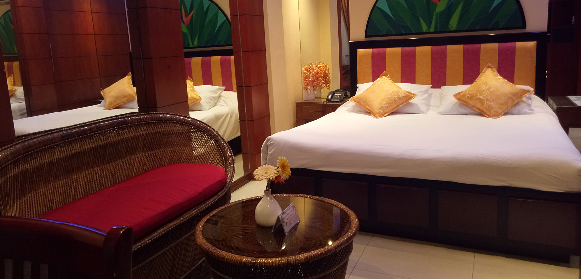  Fields Hotel - Walking Street - Angeles City – Hotel Room Image